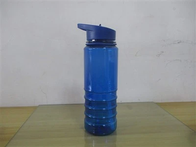 Chai nước thể thao miễn phí BPA